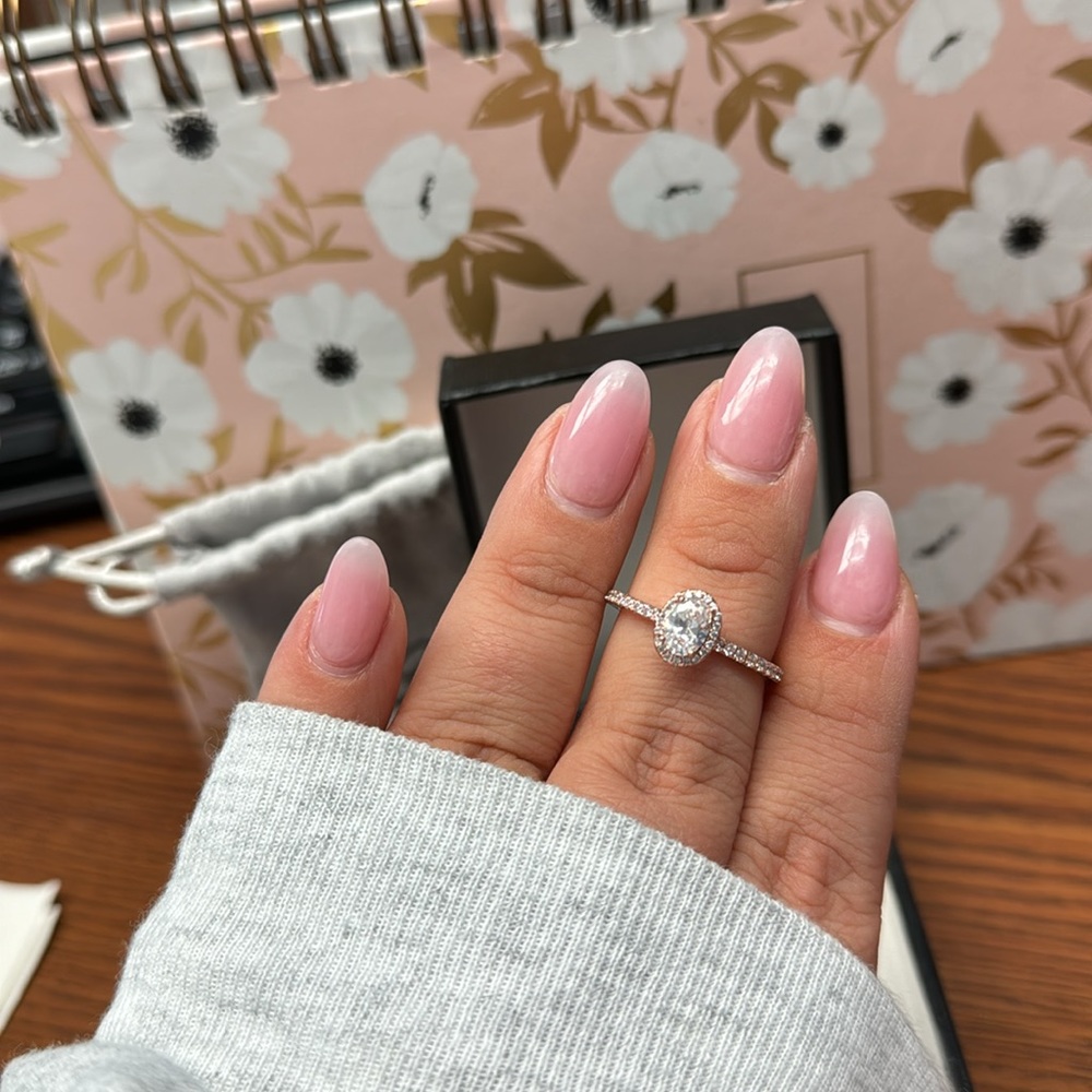 Beautiful rose gold Tiger Gems ring - Picture 3 of 11